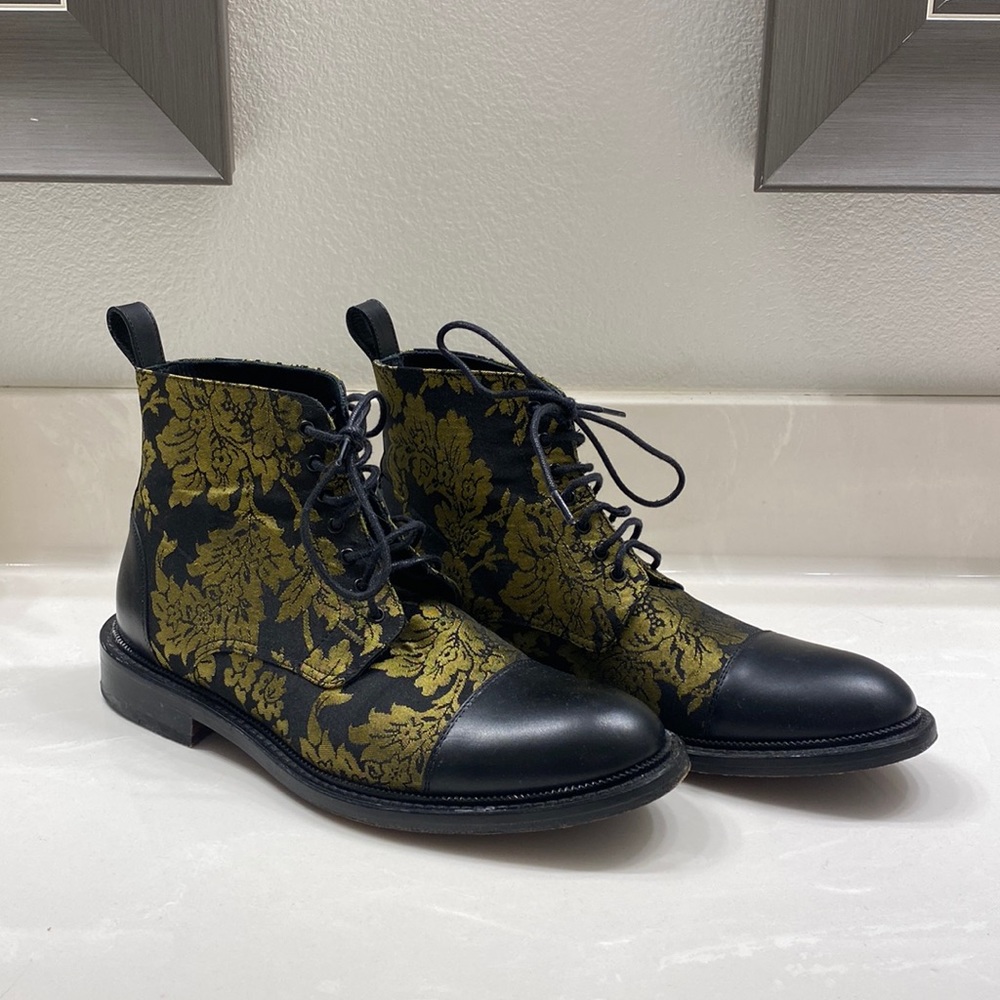 TAFT Jack Boot Black / Gold Floral, size 39EU, good condition